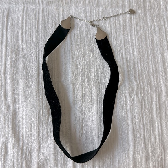 Pura Vida Cinderella Velvet Ribbon Choker Necklace - Picture 4 of 6